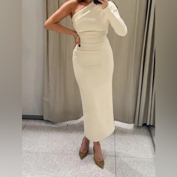 Zara Dresses & Skirts - NWT Zara One Shoulder Dress in Cream